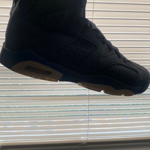 jordan retro 6 “ diffused blue “ size 6.5